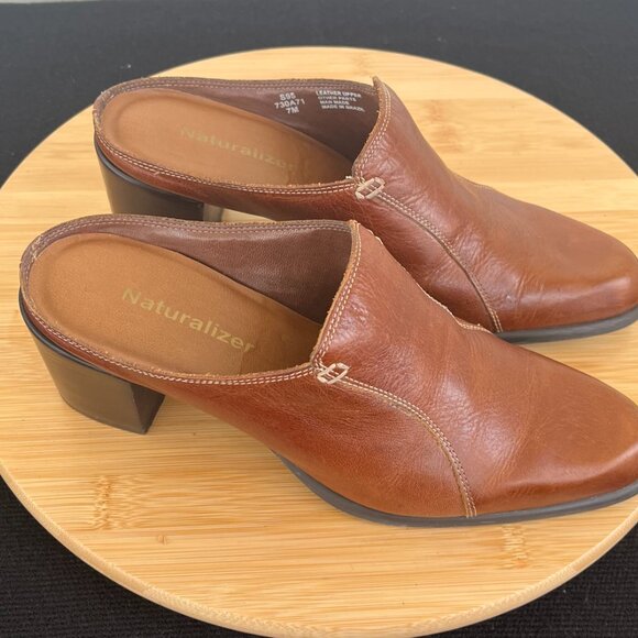 Leather Slip-on Mules Heels Women's Size 7M - Picture 5 of 10